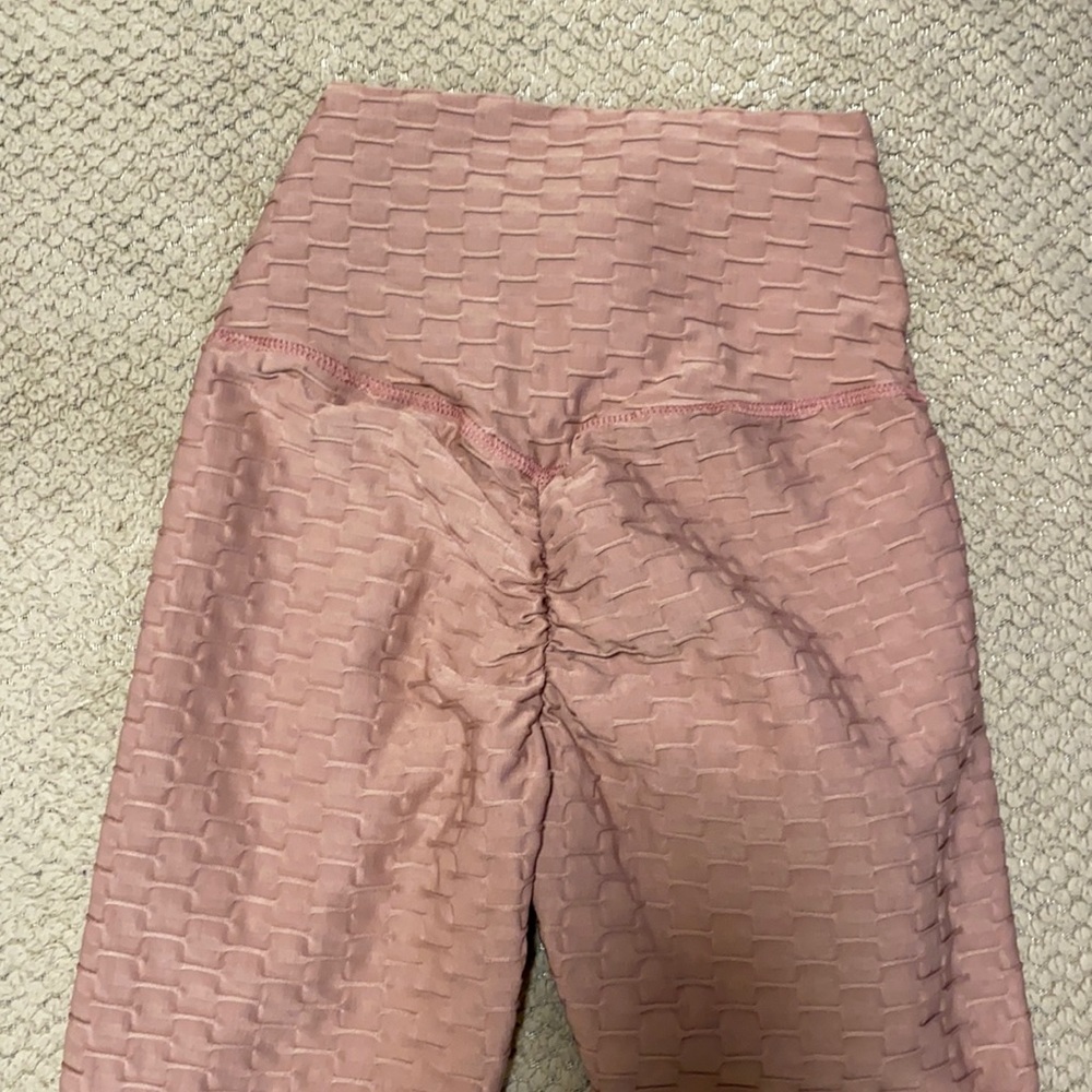 Scrunch butt mauve legging